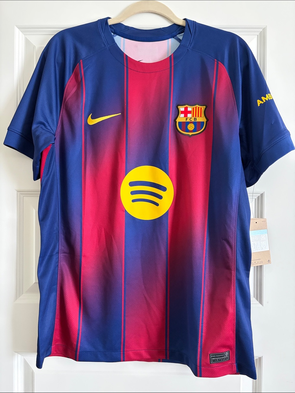 Lamine Yamal men’s Nike medium